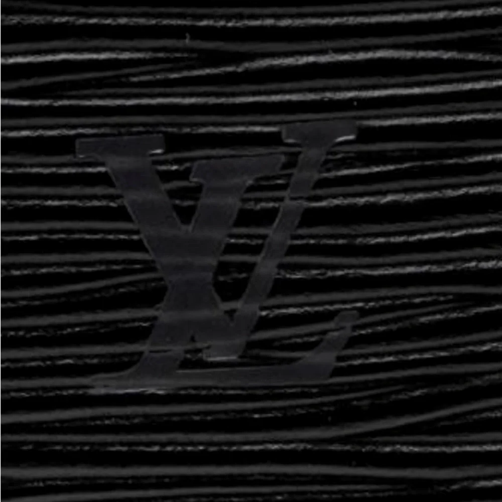 Louis Vuitton black Epi Leather Pochette